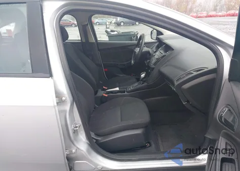 2016 Ford Focus S из США, поврежденный, VIN 1FADP3E21GL349014